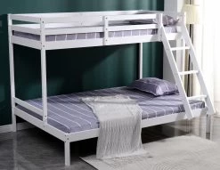 CLP Hochbett Lilly I Etagenbett Aus Kiefernholz I Doppelstockbett Mit Lattenrosten -Heimische Küche Geschäft 8600246500 319893 prod 004