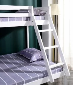 CLP Hochbett Lilly I Etagenbett Aus Kiefernholz I Doppelstockbett Mit Lattenrosten -Heimische Küche Geschäft 8600246500 319893 prod 008